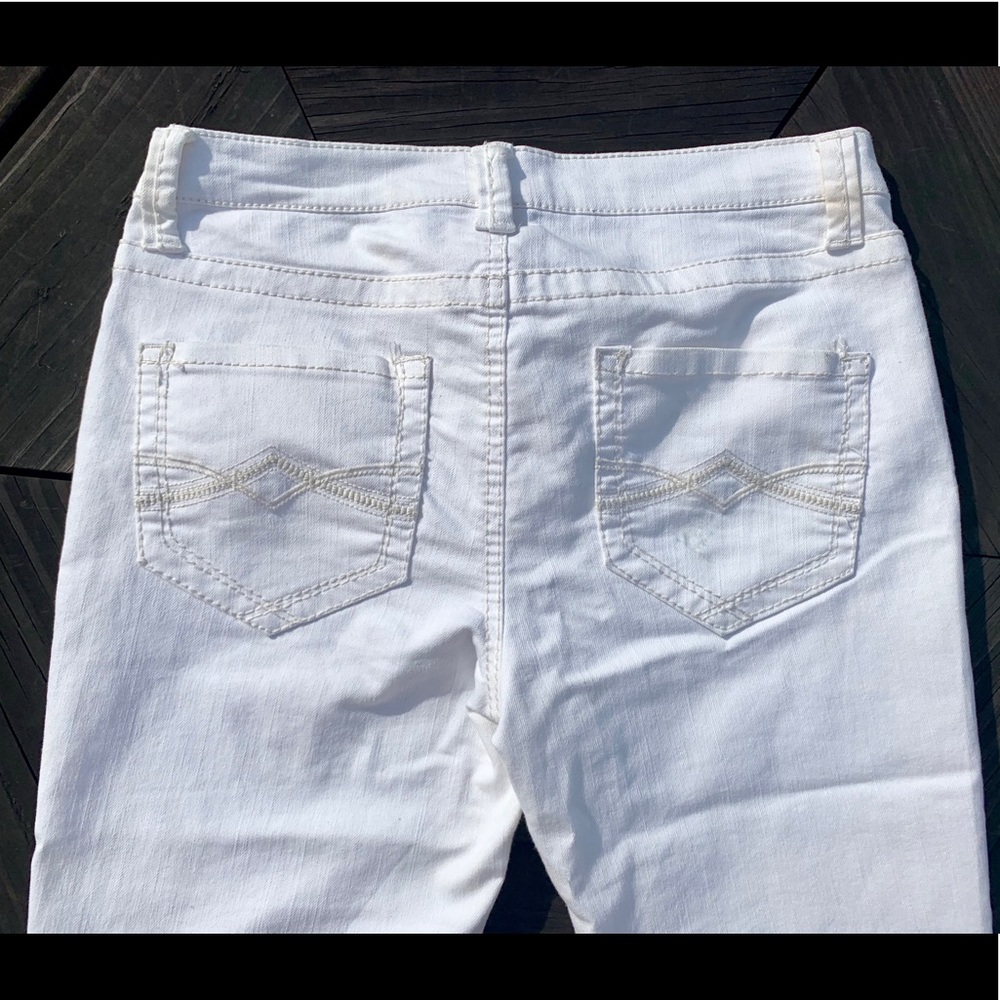 White Capris